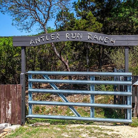 Antler Run Ranch Cabin Pipe Creek المظهر الخارجي الصورة